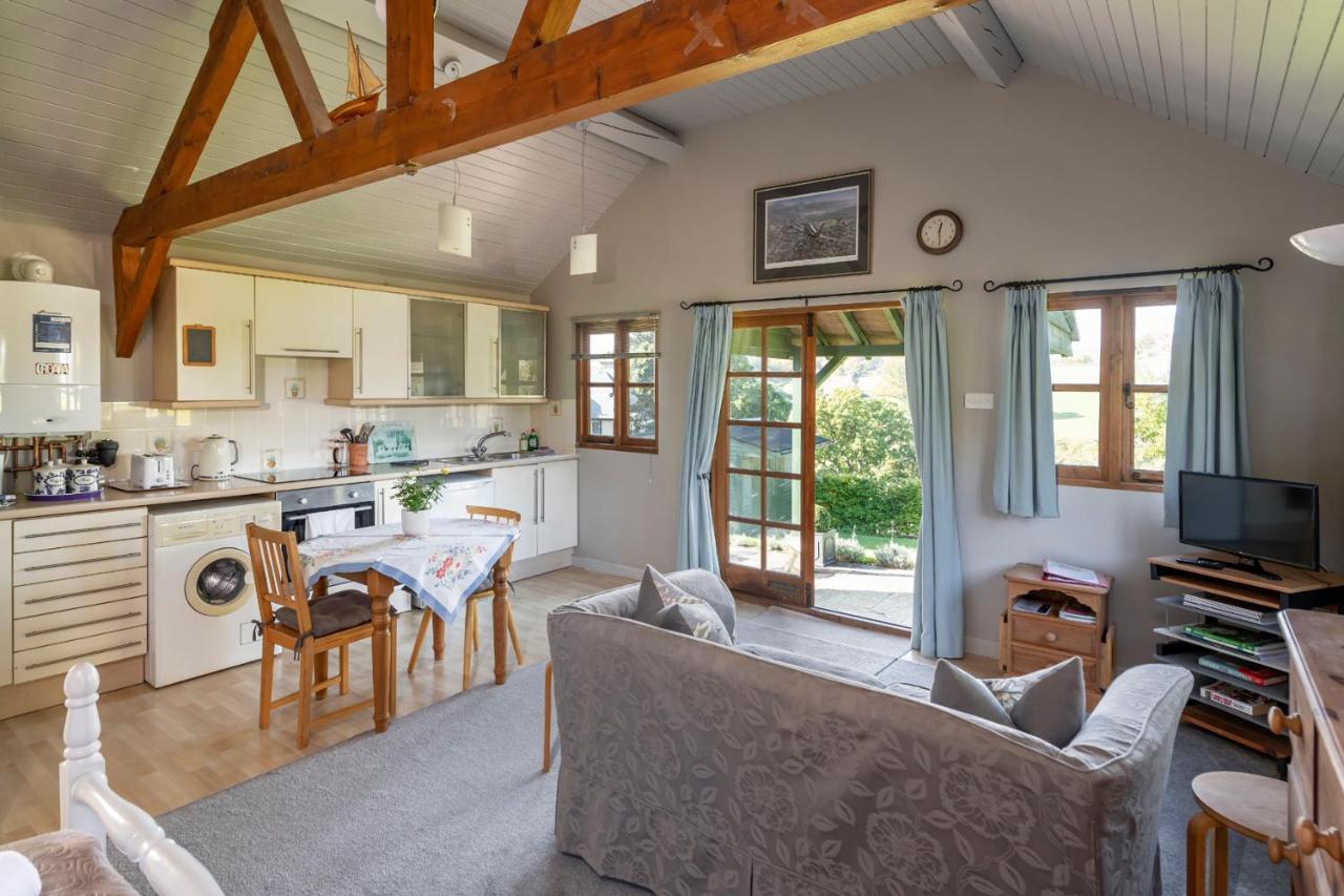 Beautiful Cottage With Stunning Views In Box Box  Εξωτερικό φωτογραφία