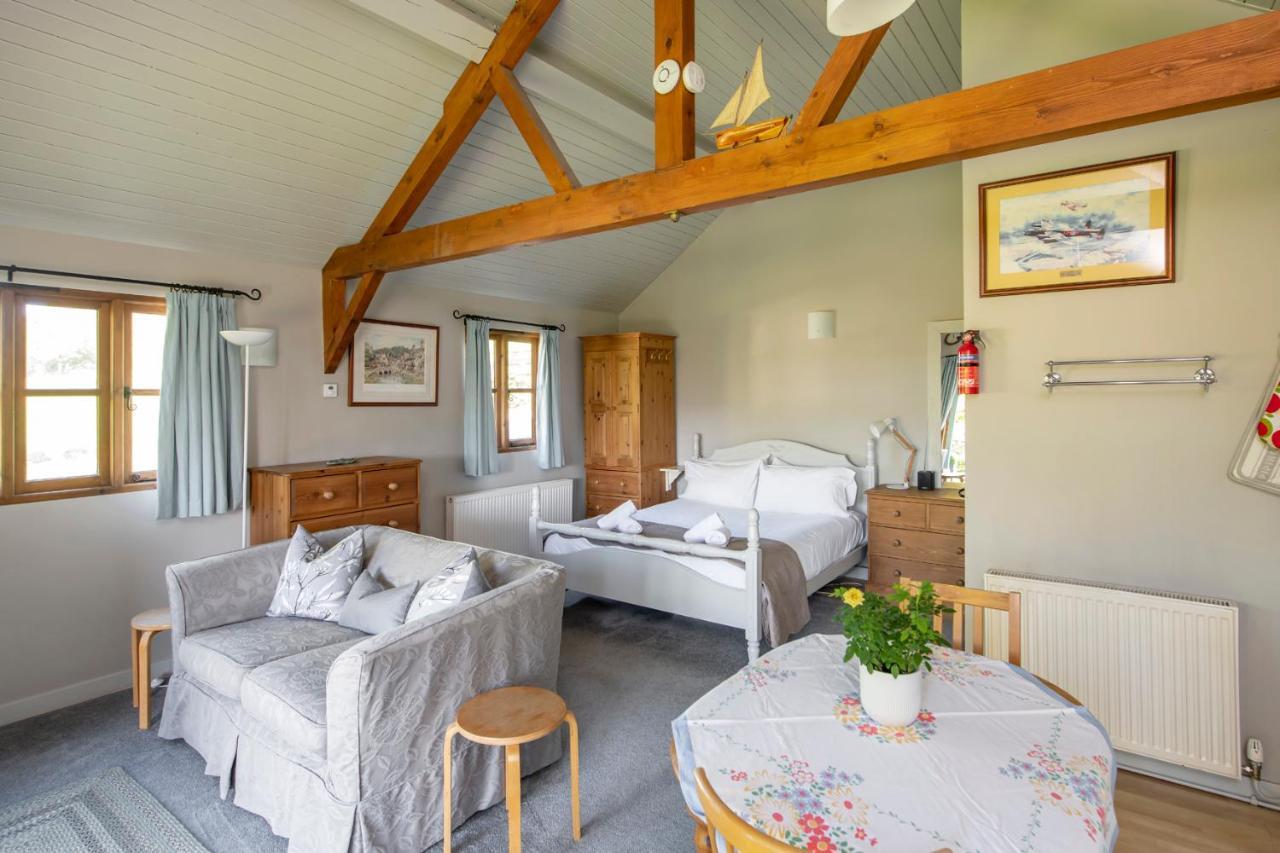 Beautiful Cottage With Stunning Views In Box Box  Εξωτερικό φωτογραφία